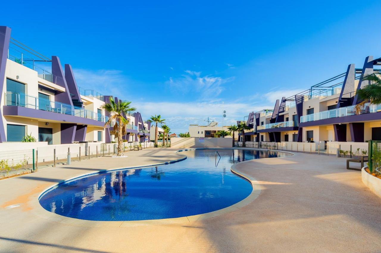 Luxurious 2 Bedroom Near The Apartament Torre de la Horadada