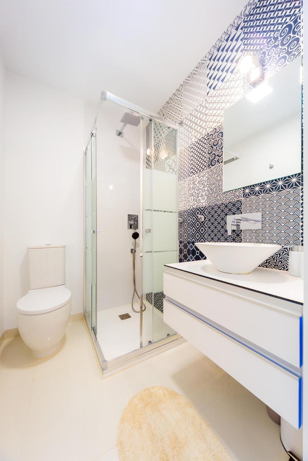 Apartament Luxurious 2 Bedroom Near The *