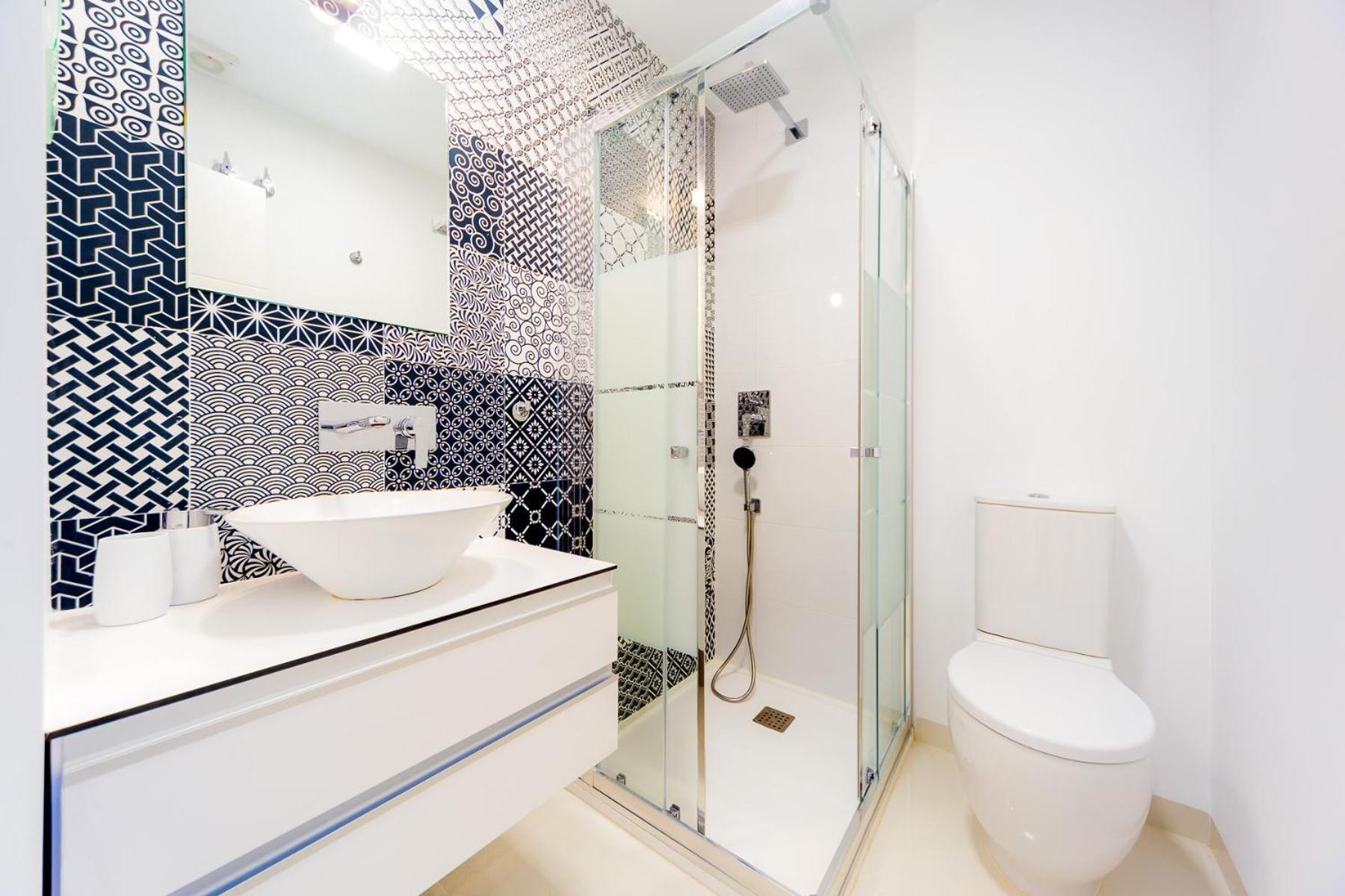 Apartment Luxurious 2 Bedroom Near The *